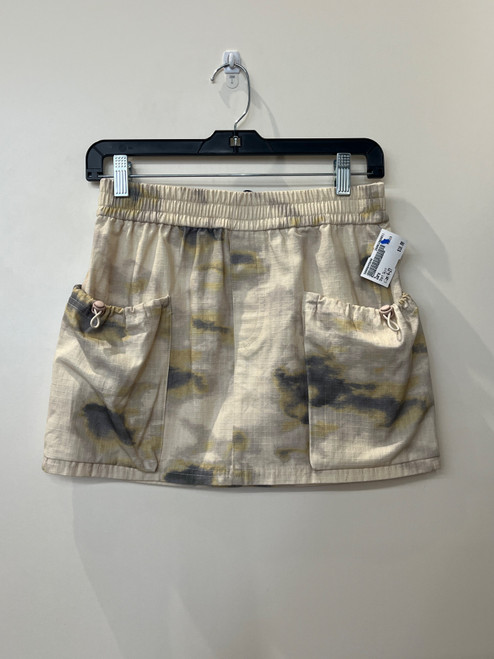 Vist Large View of Product Image Which is Used Zara Short Skirt 4-27
