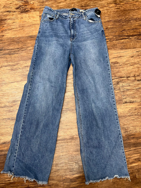 Vist Large View of Product Image Which is Used BCBG Maz Azria Denim 12-31