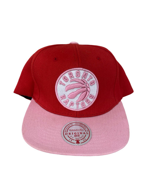 Vist Large View of Product Image Which is Used New Era Mens Spring Hat M