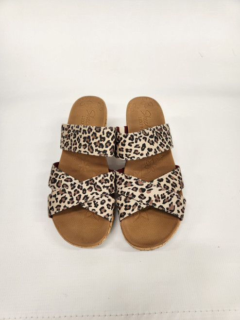 Vist Large View of Product Image Which is Used Skechers Wedge Sandals 9
