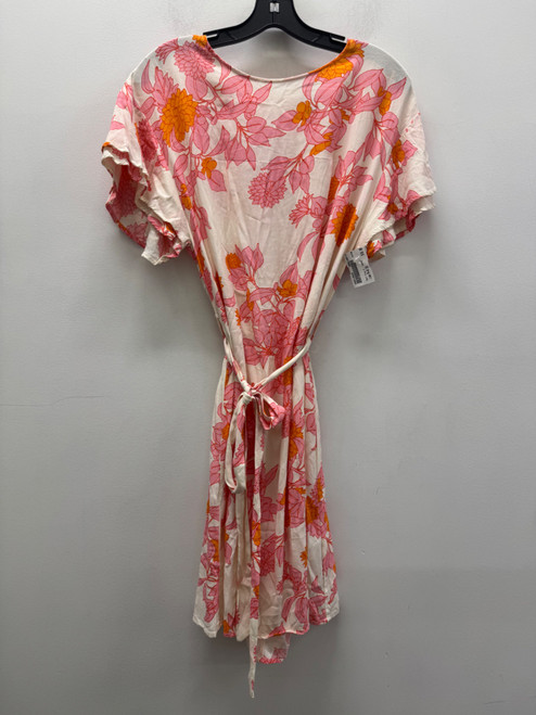 Vist Large View of Product Image Which is Used pink soaked Short Dress B M-8/10