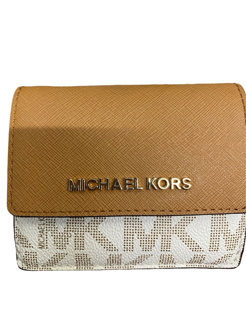 Vist Large View of Product Image Which is Used Michael Michael Kors Wallet