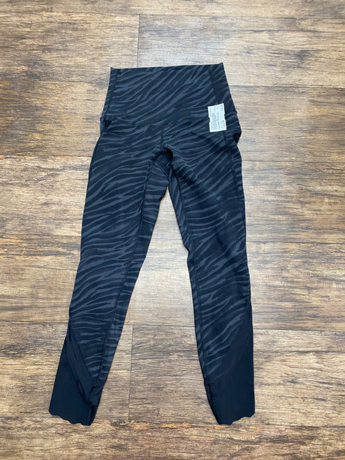 Vist Large View of Product Image Which is Used Lululemon Athletica Active Capri 2-26