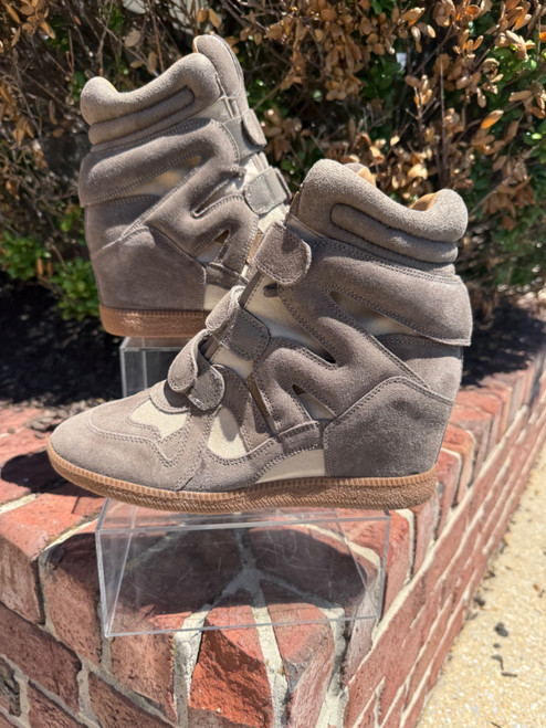 Vist Large View of Product Image Which is Used Steve Madden Ankle Boots 12