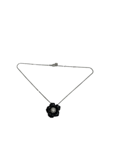 Vist Large View of Product Image Which is Used Swarovski Necklace