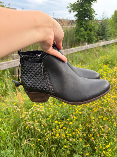 Vist Large View of Product Image Which is Used Lucky Brand Ankle Boots 9