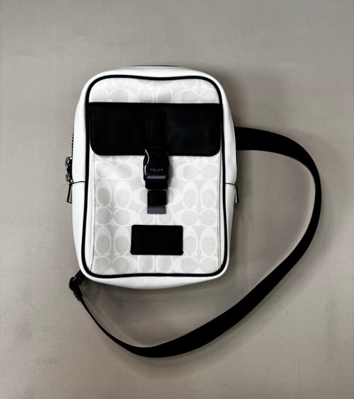 Vist Large View of Product Image Which is Used Coach Small Handbag