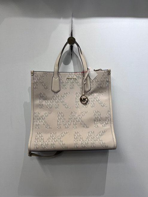 Vist Large View of Product Image Which is Used Michael Michael Kors Xlarge Leather Handbag