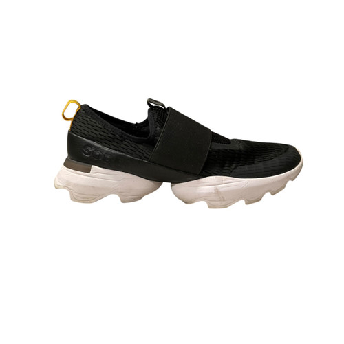 Vist Large View of Product Image Which is Used Sorel Performance Shoes 10