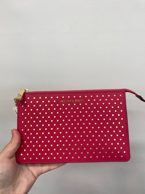 Vist Large View of Product Image Which is Used Michael Michael Kors Wristlet