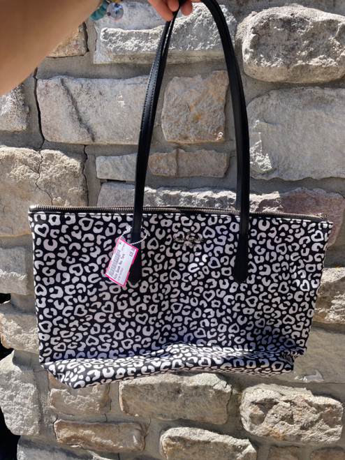 Vist Large View of Product Image Which is Used Kate Spade New York Large Handbag