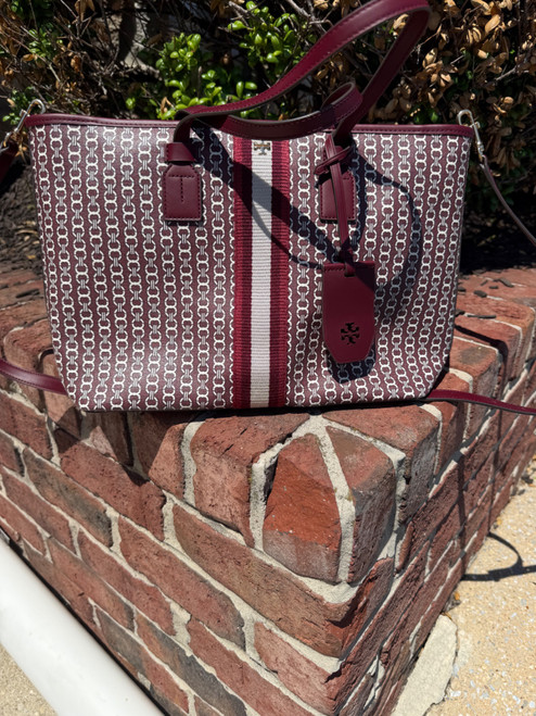 Vist Large View of Product Image Which is Used Tory Burch Leather Handbag