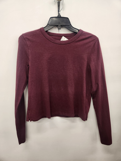 Vist Large View of Product Image Which is Used Lululemon Athletica Long Sleeve T-Shirt S-4/6