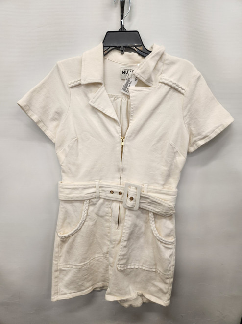 Vist Large View of Product Image Which is Used Show Me Your Mumu Short Dress F S-4/6