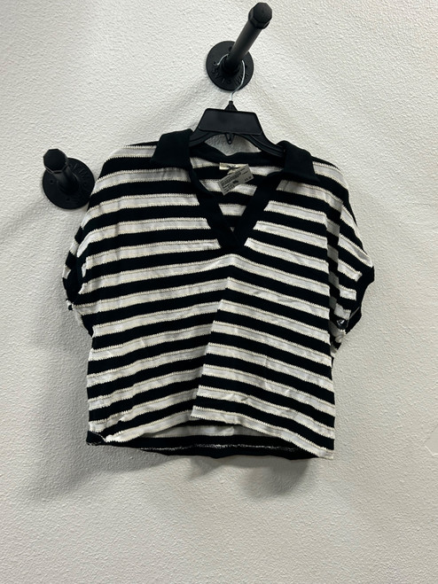 Vist Large View of Product Image Which is Used Madewell Short Sleeve Top S-4/6