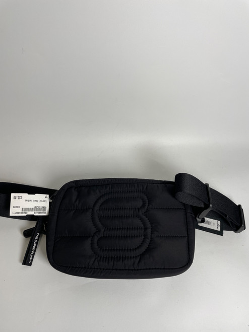 Vist Large View of Product Image Which is Used Aritza Superpuff Small Handbag