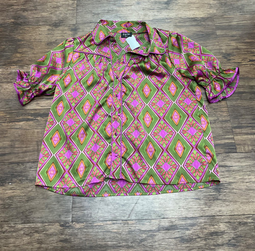 Vist Large View of Product Image Which is Used Fate Short Sleeve Top S-4/6