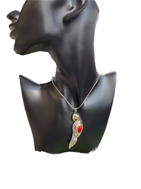 Vist Large View of Product Image Which is Used Unbranded Necklace