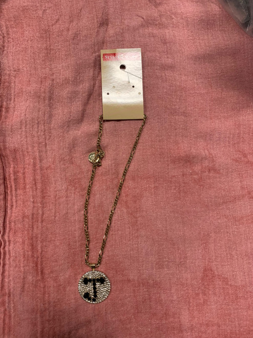 Vist Large View of Product Image Which is Used Unbranded Necklace