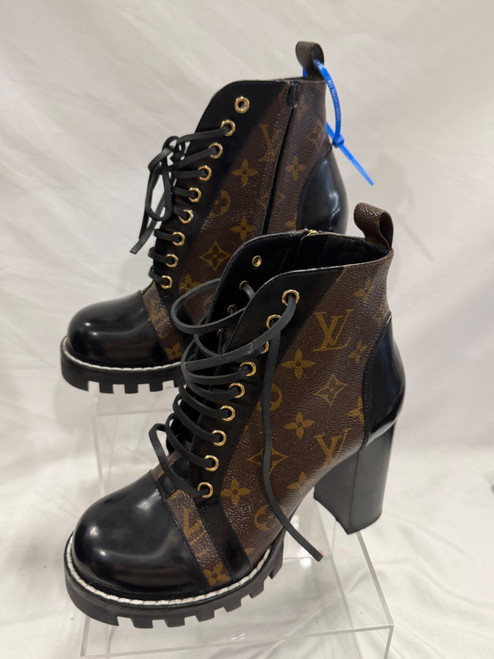 Vist Large View of Product Image Which is Used Louis Vuitton Tall Boots 8