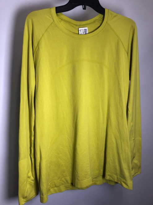 Vist Large View of Product Image Which is Used Lululemon Athletica Active Long Sleeve L-12/14