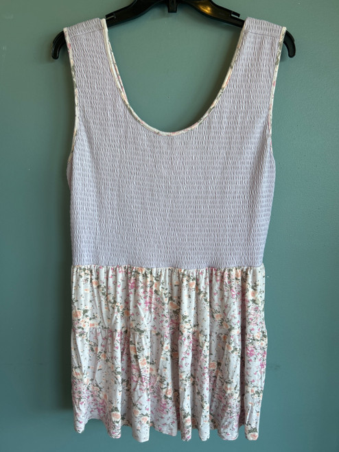 Vist Large View of Product Image Which is Used Unbranded Sleeveless Top 1X-18