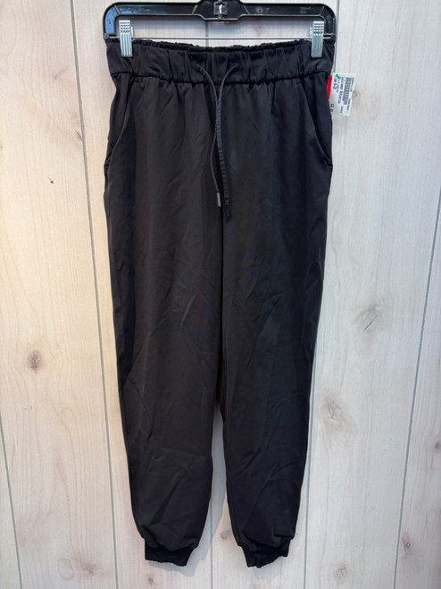 Vist Large View of Product Image Which is Used Lululemon Athletica Active Leggings 6-28