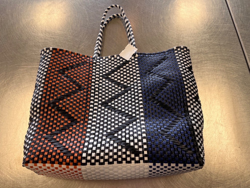 Vist Large View of Product Image Which is Used Unbranded Large Handbag
