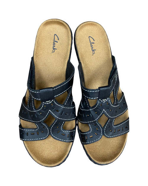 Vist Large View of Product Image Which is Used Clarks Flats 8