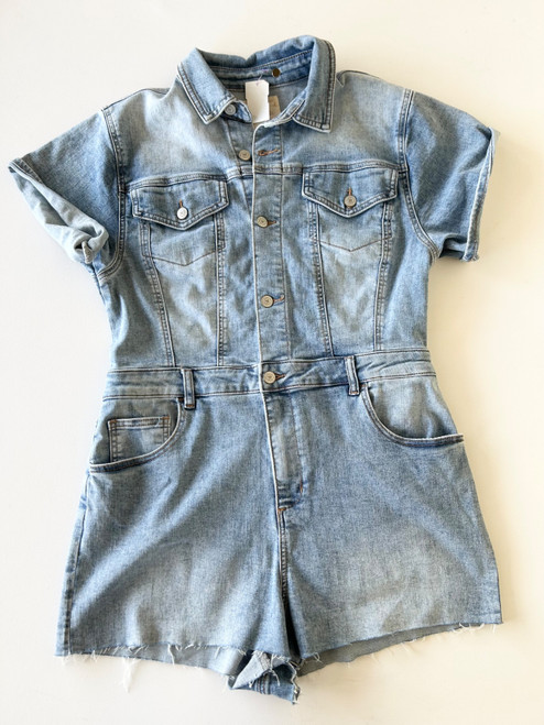 Vist Large View of Product Image Which is Used Altar'd State Romper M-8/10