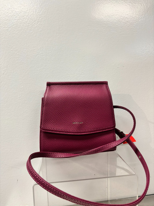 Vist Large View of Product Image Which is Used Matt & Nat Small Handbag