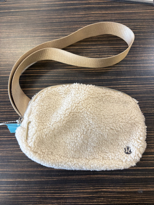 Vist Large View of Product Image Which is Used Lululemon Athletica Small Handbag