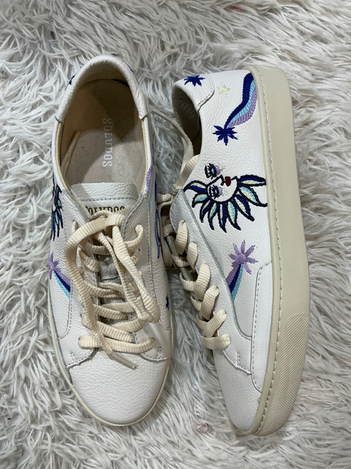 Vist Large View of Product Image Which is Used Soludos Casual Shoes 9