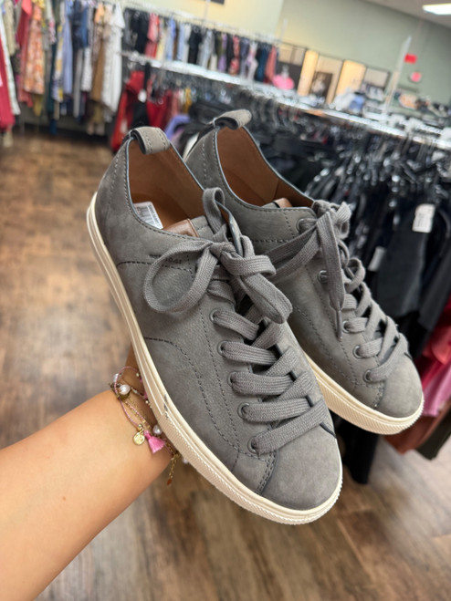 Vist Large View of Product Image Which is Used Coach Casual Shoes 8.5