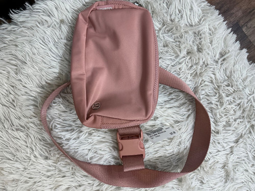 Vist Large View of Product Image Which is Used Lululemon Athletica Small Handbag