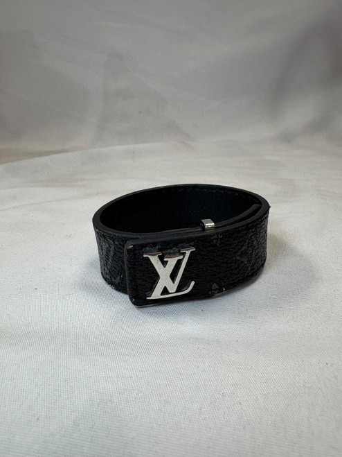 Vist Large View of Product Image Which is Used Louis Vuitton Bracelet