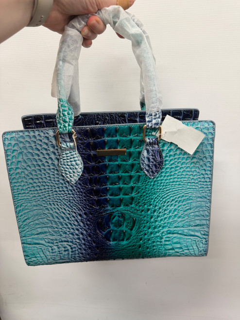 Vist Large View of Product Image Which is Used Unbranded Large Handbag