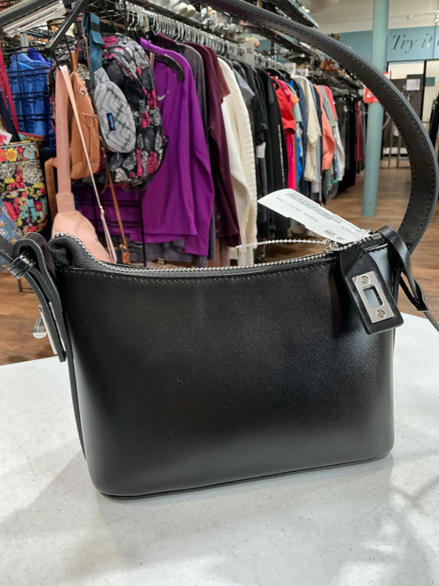 Vist Large View of Product Image Which is Used Unbranded Small Leather Handbag