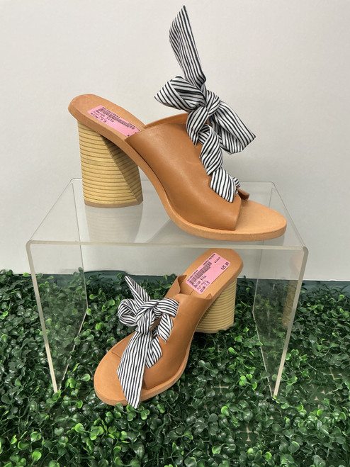 Vist Large View of Product Image Which is Used Dolce Vita High Heels 7.5