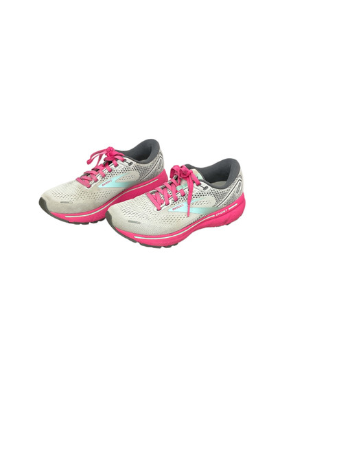 Vist Large View of Product Image Which is Used Brooks Performance Shoes 7.5