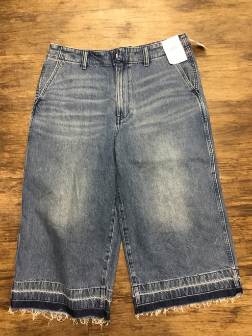 Vist Large View of Product Image Which is Used Madewell Shorts 10-30