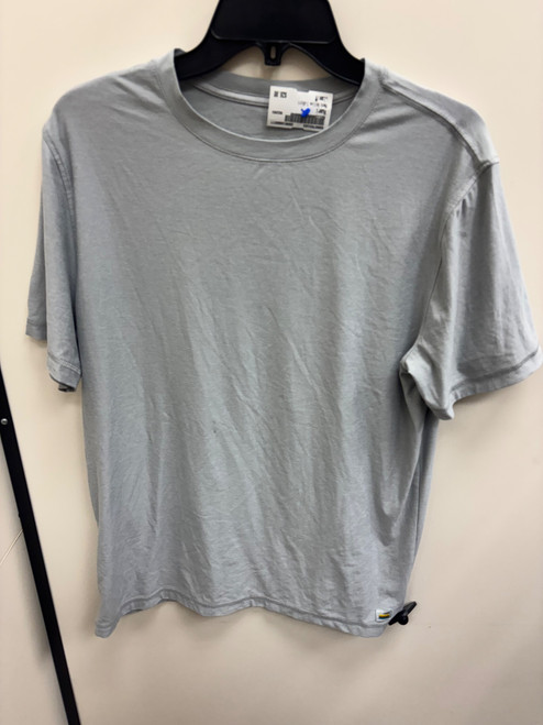 Vist Large View of Product Image Which is Used Vuori Mens Active T-Shirt M