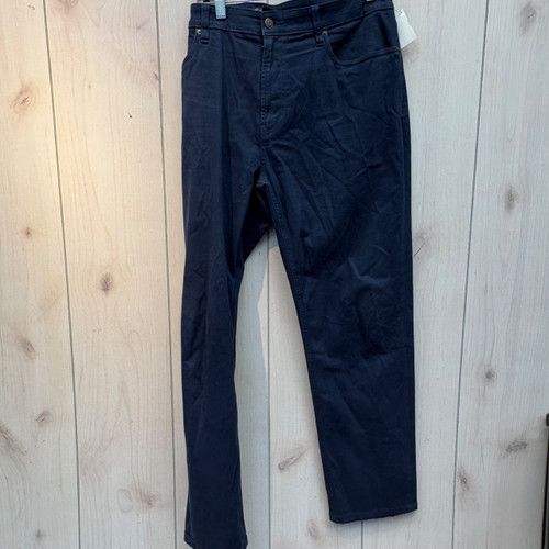 Vist Large View of Product Image Which is Used Jos A Bank Mens Casual Pant 38W