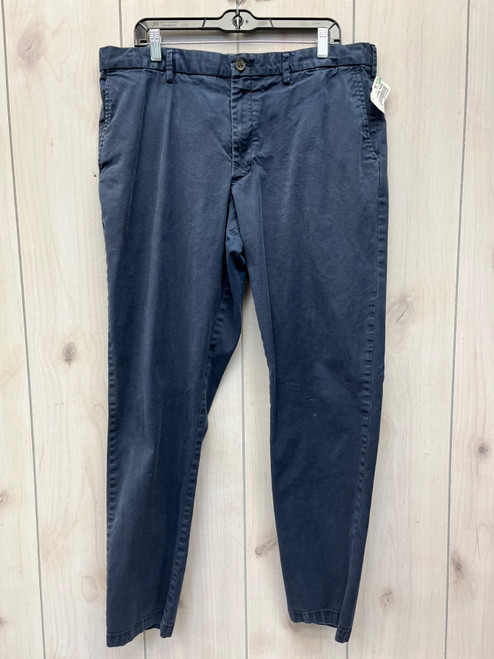 Vist Large View of Product Image Which is Used Banana Republic Mens Casual Pant 38W