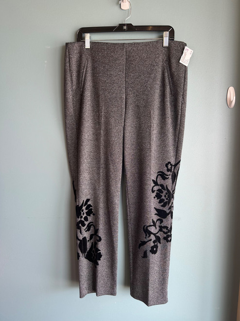 Vist Large View of Product Image Which is Used Chico's Casual Pant 12-31