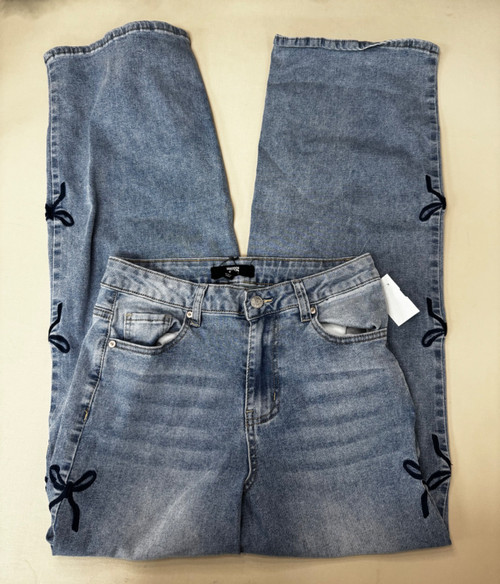 Vist Large View of Product Image Which is Used Madden NYC Denim 4-27