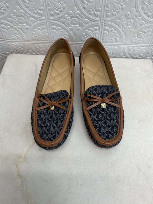 Vist Large View of Product Image Which is Used Michael Michael Kors Flats 8