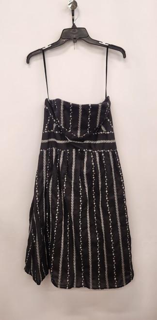 Vist Large View of Product Image Which is Used Rabbit Rabbit Short Dress B M-8/10