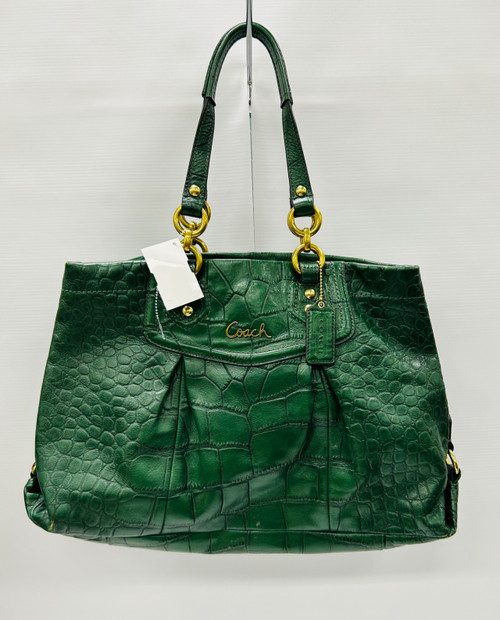 Vist Large View of Product Image Which is Used Coach Large Handbag