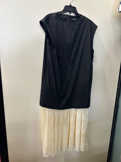 Vist Large View of Product Image Which is Used Unbranded Long Dress B L-12/14